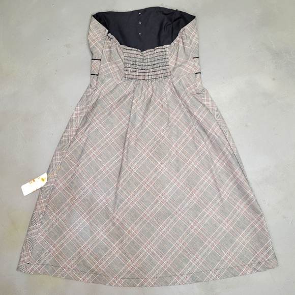 🍎[NWT] KAITLYN Strapless Mini Dress - Picture 9 of 14